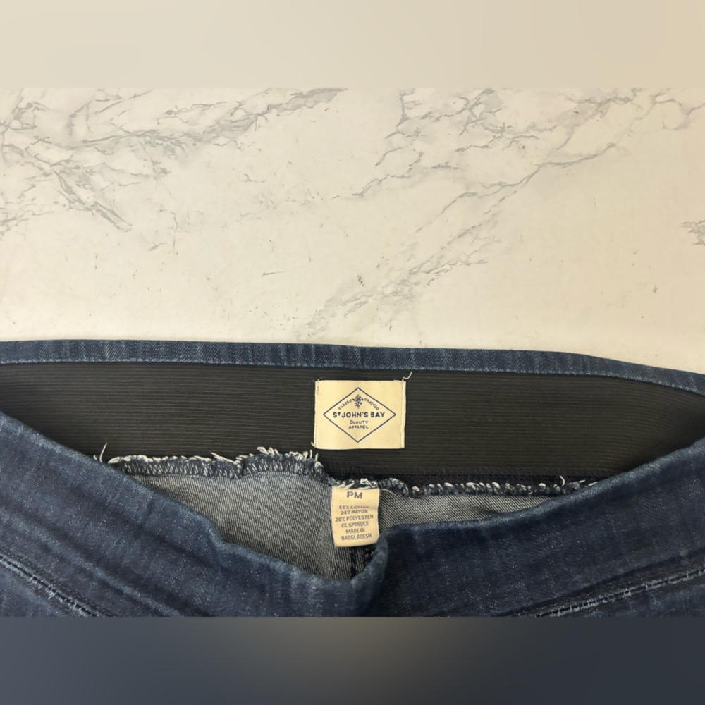St John’s Bay Women’s Size PM Dark Blue Pull On Stretch Jegging Skinny Jean - Picture 5 of 5